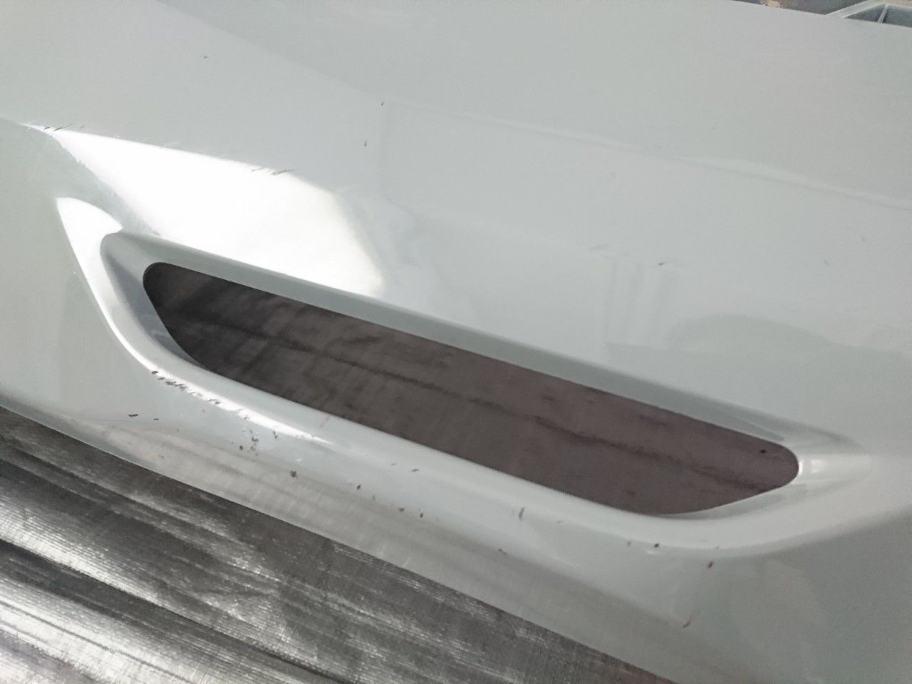 リアバンパー グリーン系