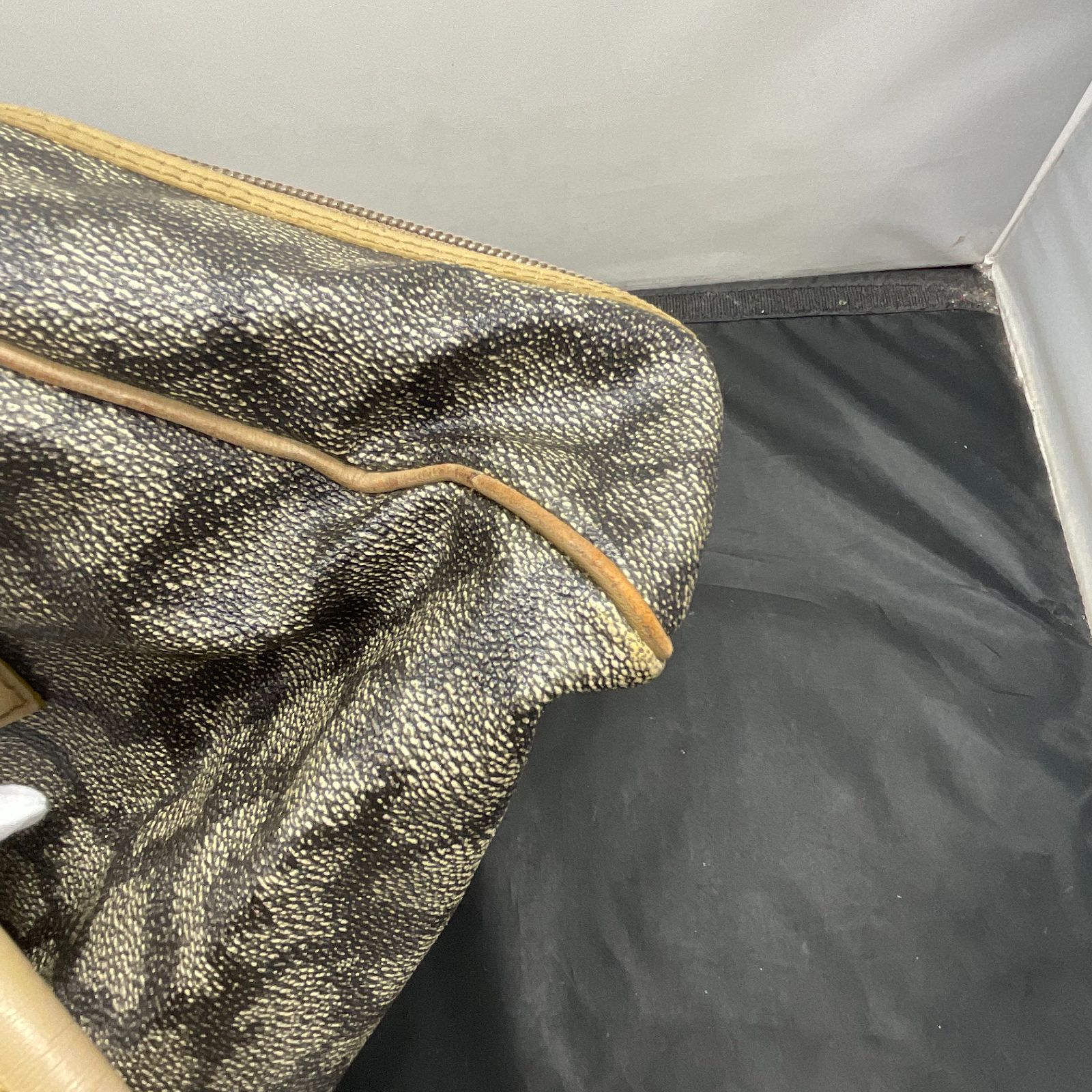 イヴサンローラン ボストンバッグ