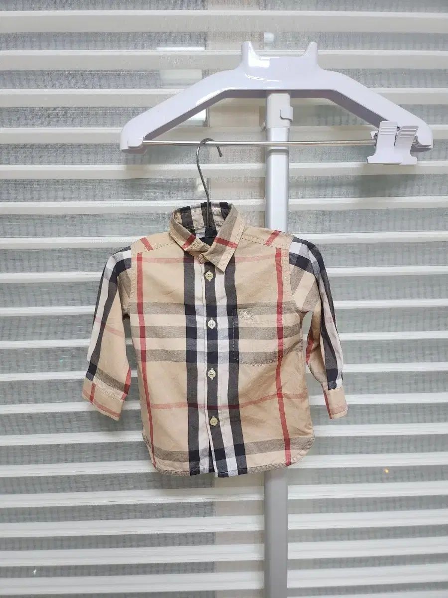 バーバリー キッズ ベージュ チェック シャツ 12m
