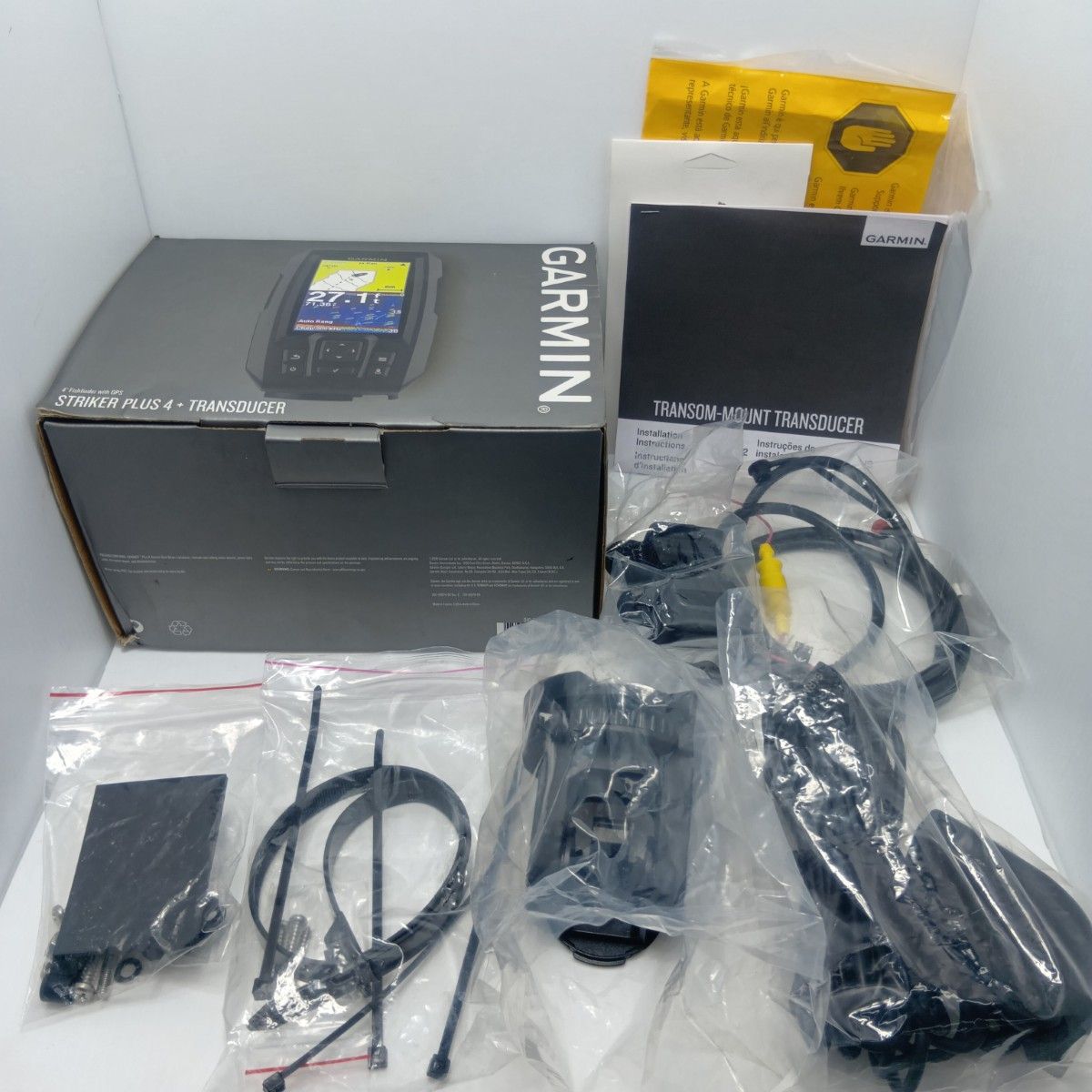  GARMIN 魚群探知機 STRIKER PLUS 4 TRANSDUCER 程度A 魚群探知機 フィッシングツール