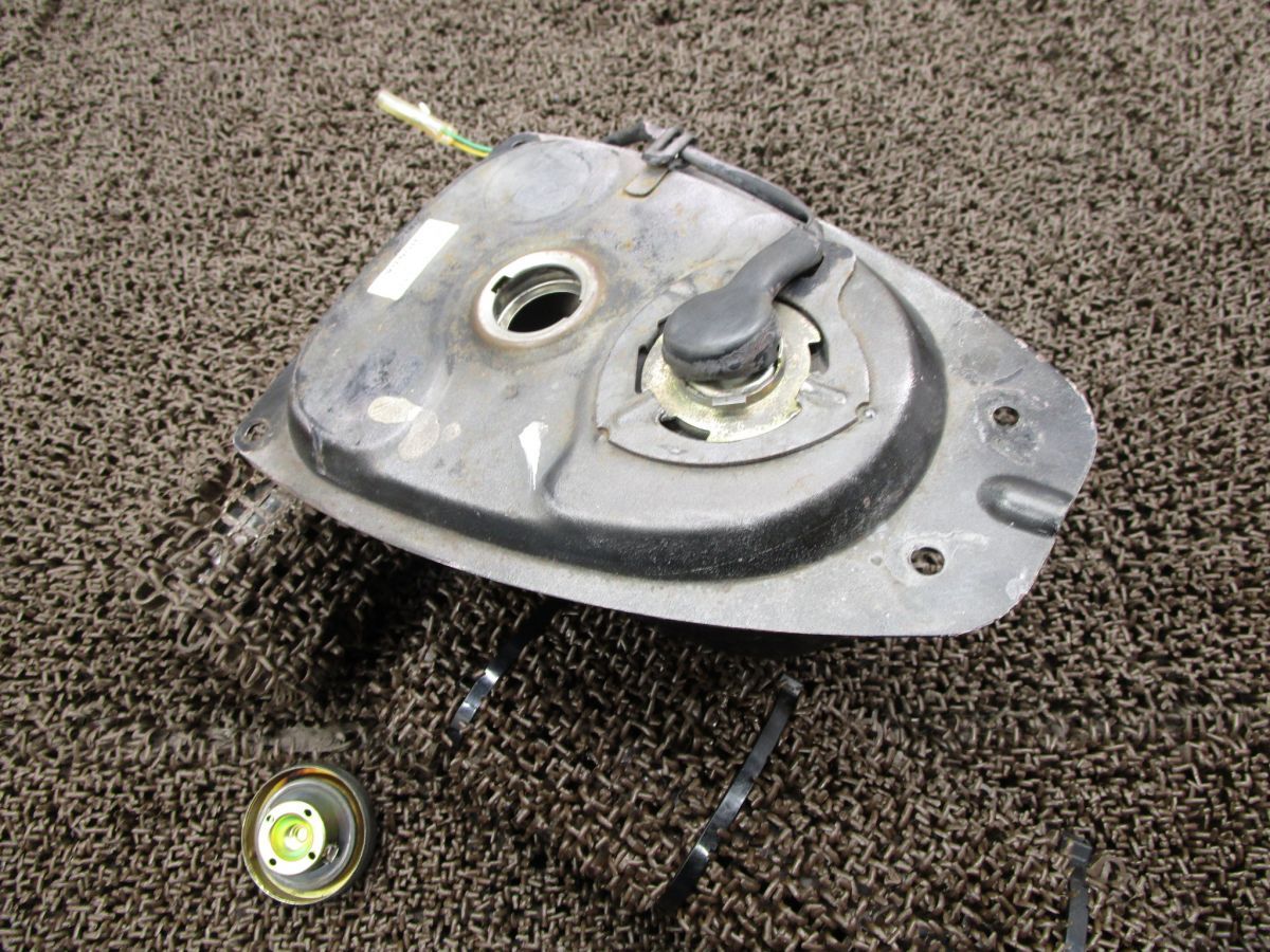 シャリー50 ガソリンタンク フューエルコック A7372 CF50 ホンダ CF50E CHALY キャブ車 12V BRIGHTFACE_UK