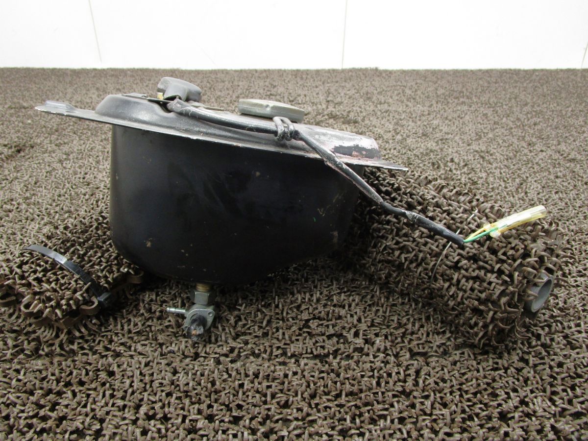 シャリー50 ガソリンタンク フューエルコック A7372 CF50 ホンダ CF50E CHALY キャブ車 12V