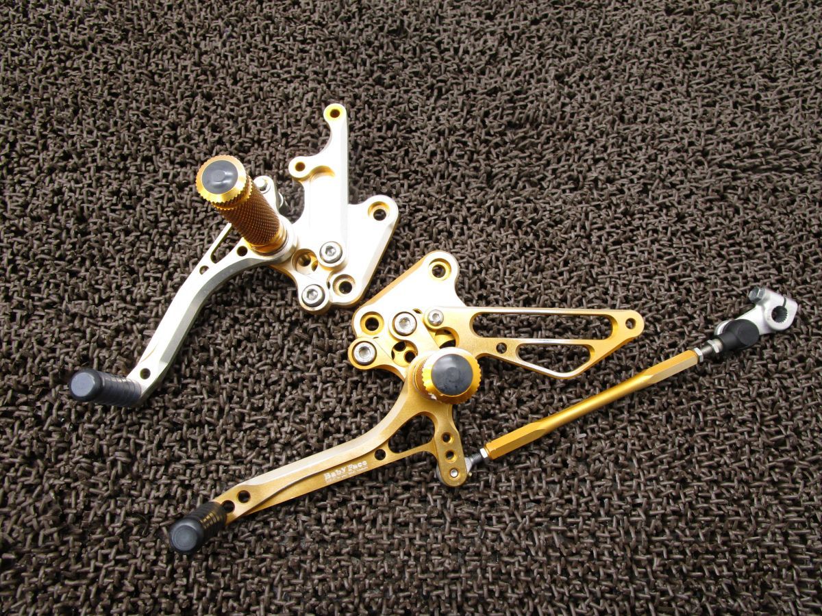 SV1000S 社外 ベビーフェイス バックステップ A7274 ペダル VT54A カスタム素材に スズキ T508 動画有 FI インジェクション BRIGHTFACE_UK