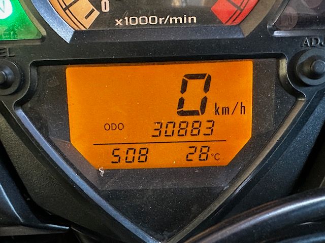 タコメーター ●A7201