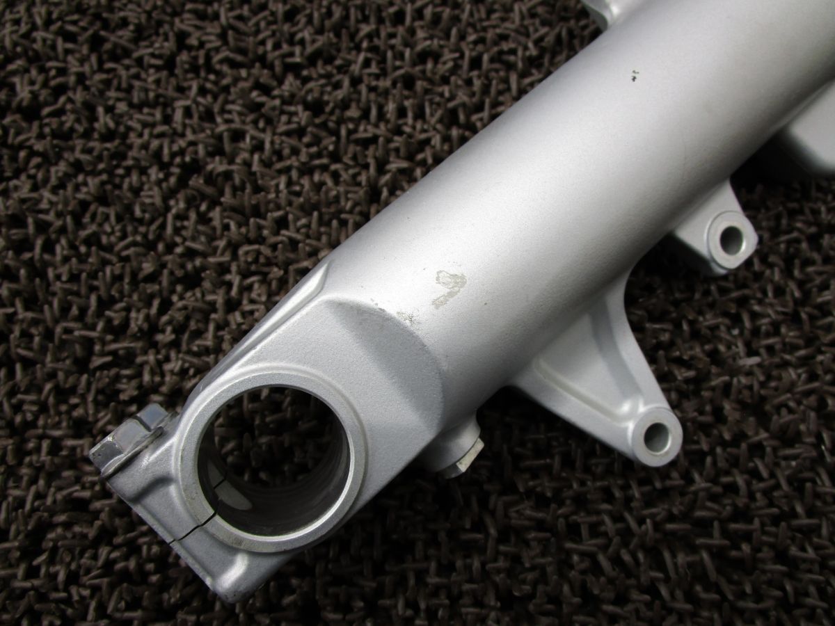 SV1000S フロントフォーク