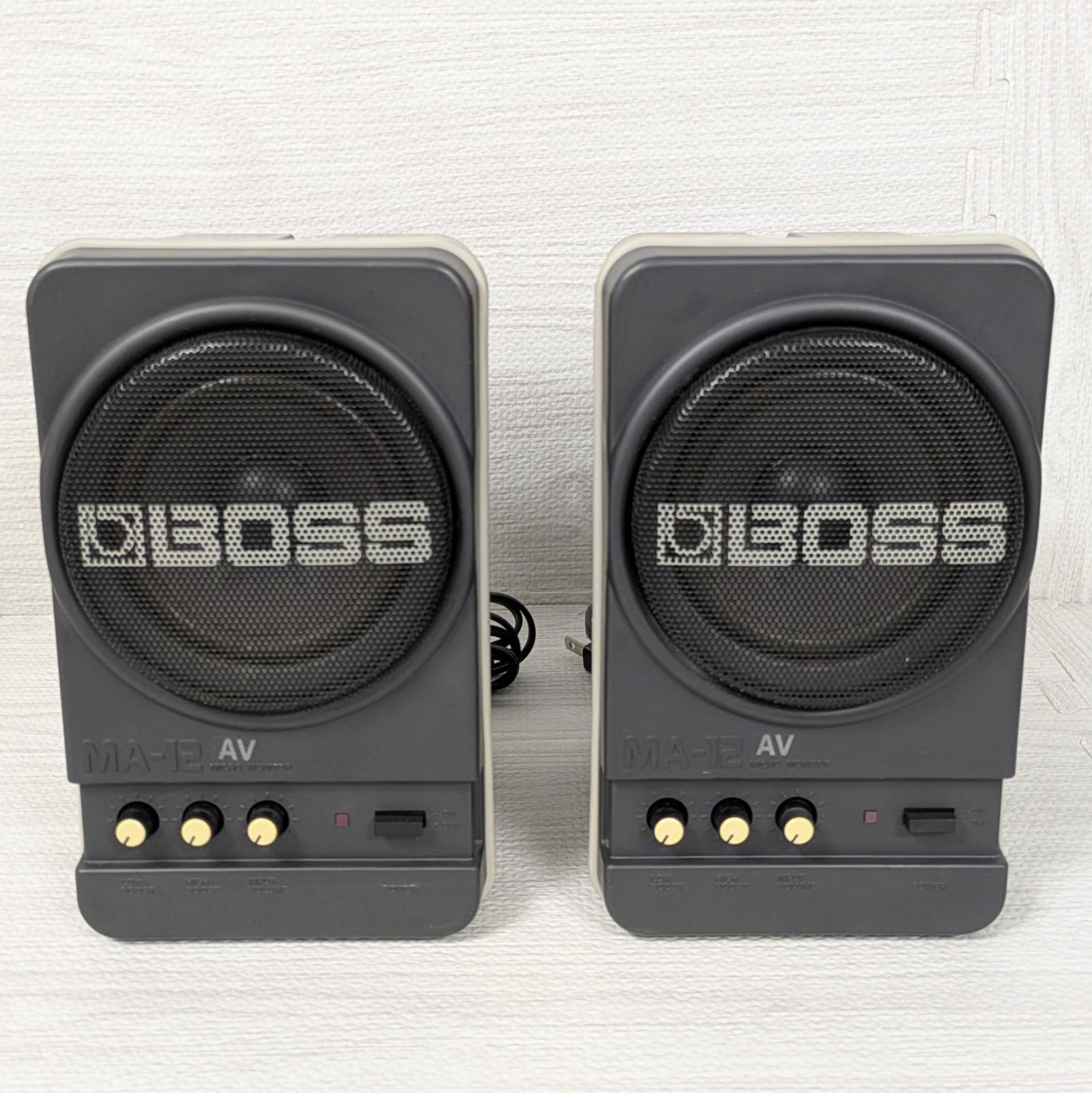 BOSS ボス モニタースピーカー MA-12AV パワード アンプ内蔵 ギターアンプ 2個セット シリアルナンバー近い