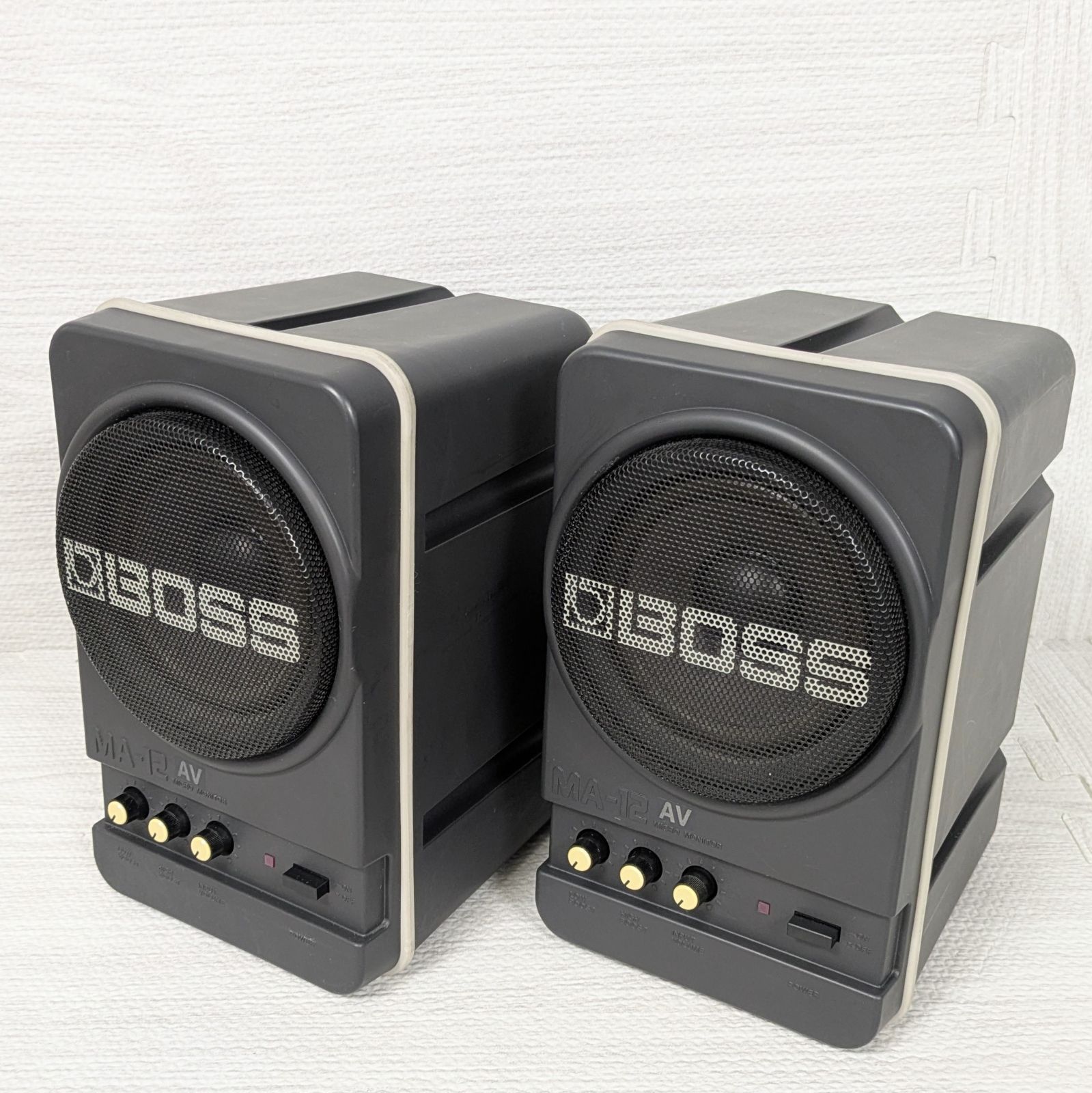 シリアルナンバー近い