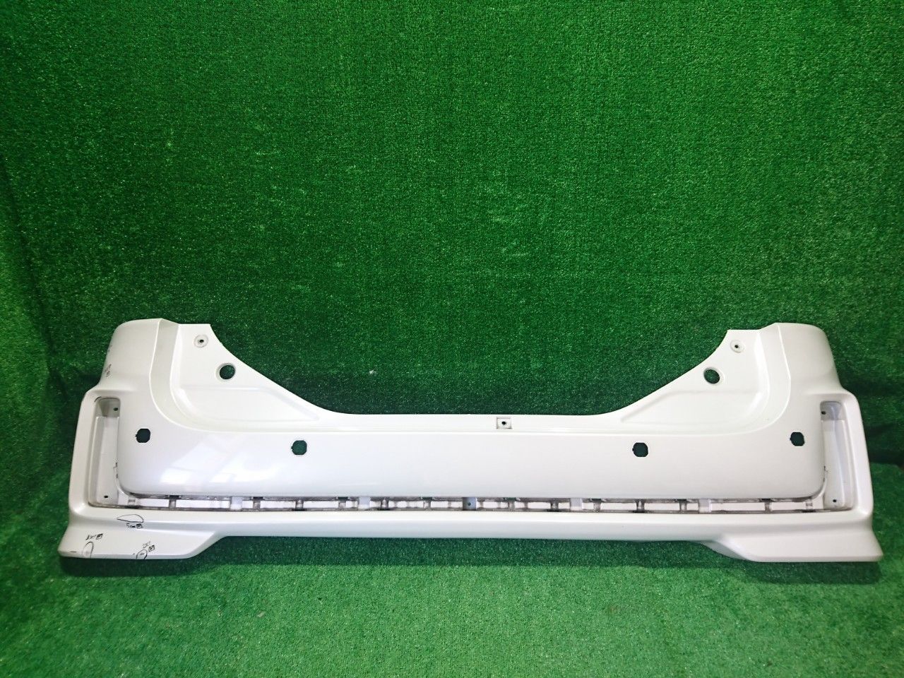 MK53S スペーシアカスタム リアバンパー パール ZVR 19304