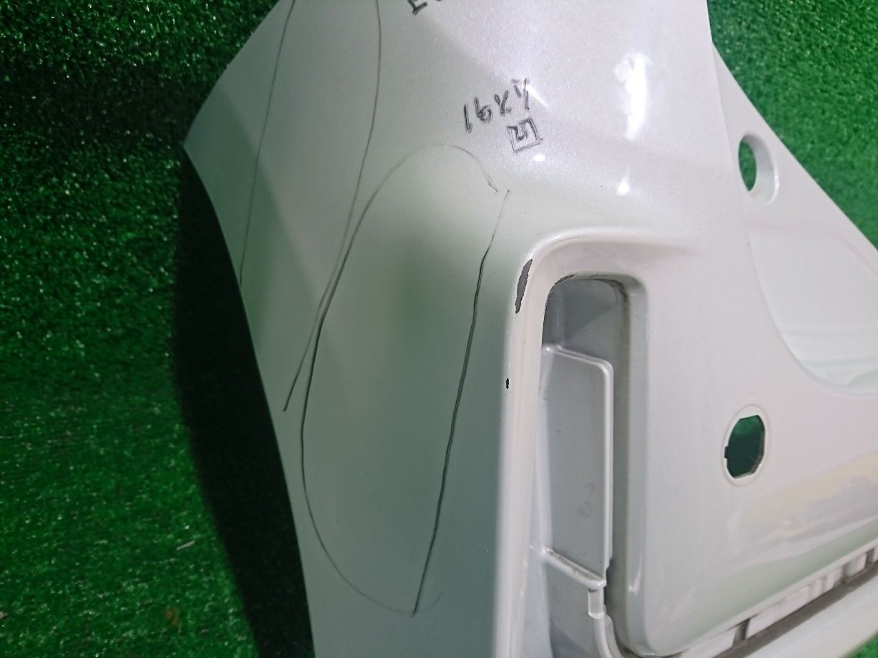 MK53S スペーシアカスタム リアバンパー パール ZVR 19304 FFCRYSTALESIA_COM