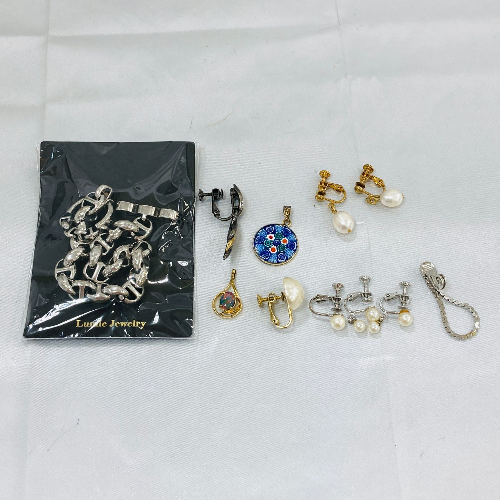 A【まとめ売り】ブレスレット ペンダントトップ イヤリング Lumie 