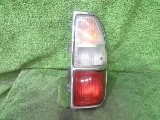 ランドクルーザープラド GF-VZJ95W 右 テール ランプ ライト ロングワイド TX 8人 5VZ-FE K75 81551-60600