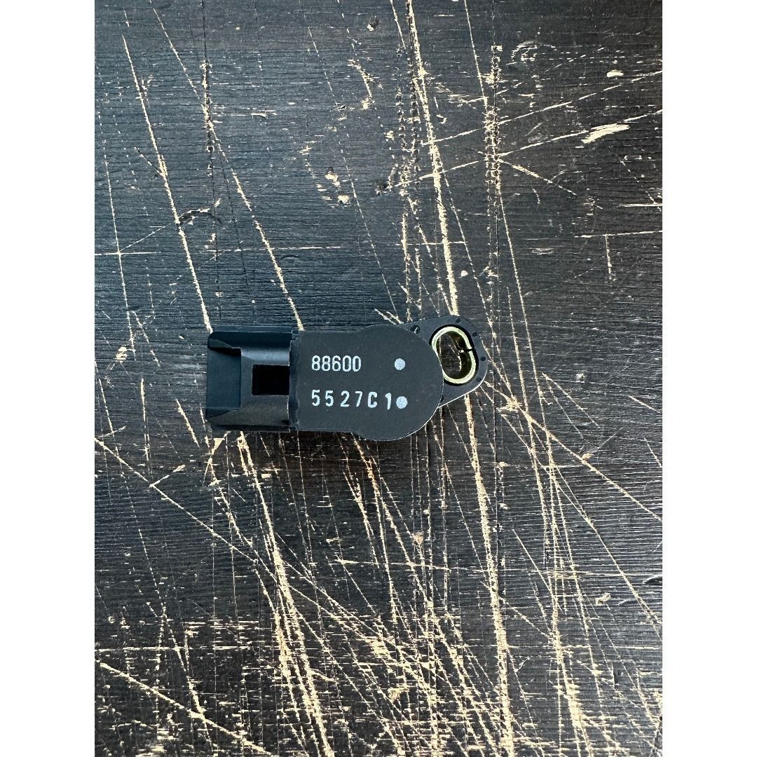 スズキ 純正 バーグマン400 スカイウェイブ400 センサアッシ スロットルサブ Sensor throttle sub 13580-05H01-000 SUZUKI Genuine JDM メーカー純正品