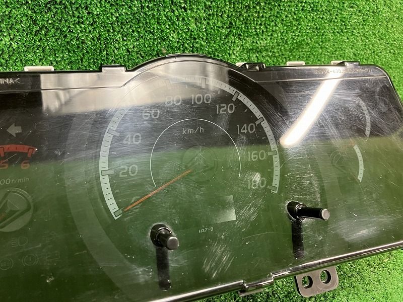 ハイエース KDH206V スピードメーター ロングスーパーGL 4WD 5人 83800-26C80-B 83800-26C80 209