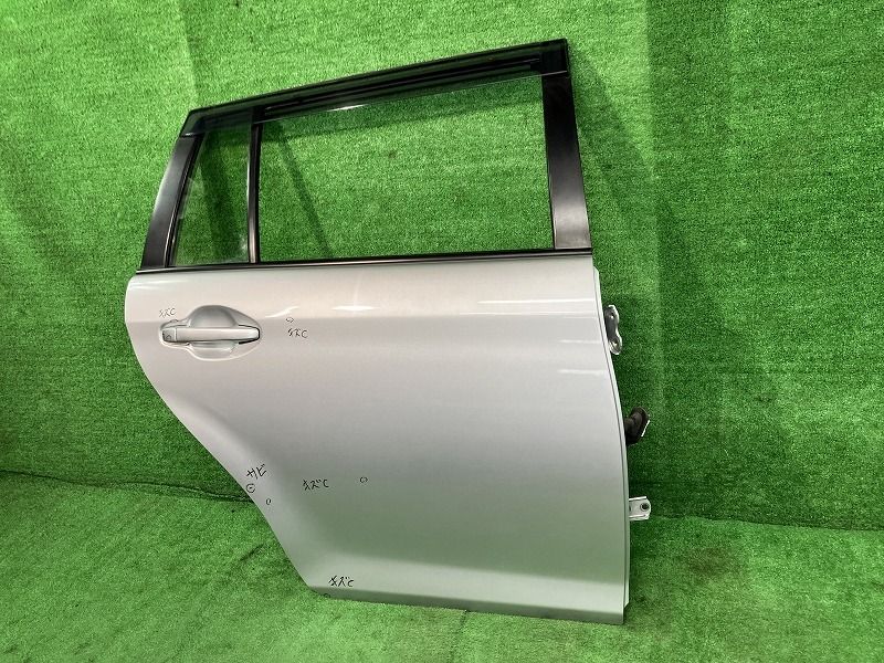 カローラフィールダー NZE164G 右リアドア 1.5X 4WD ニホンイタ M308 