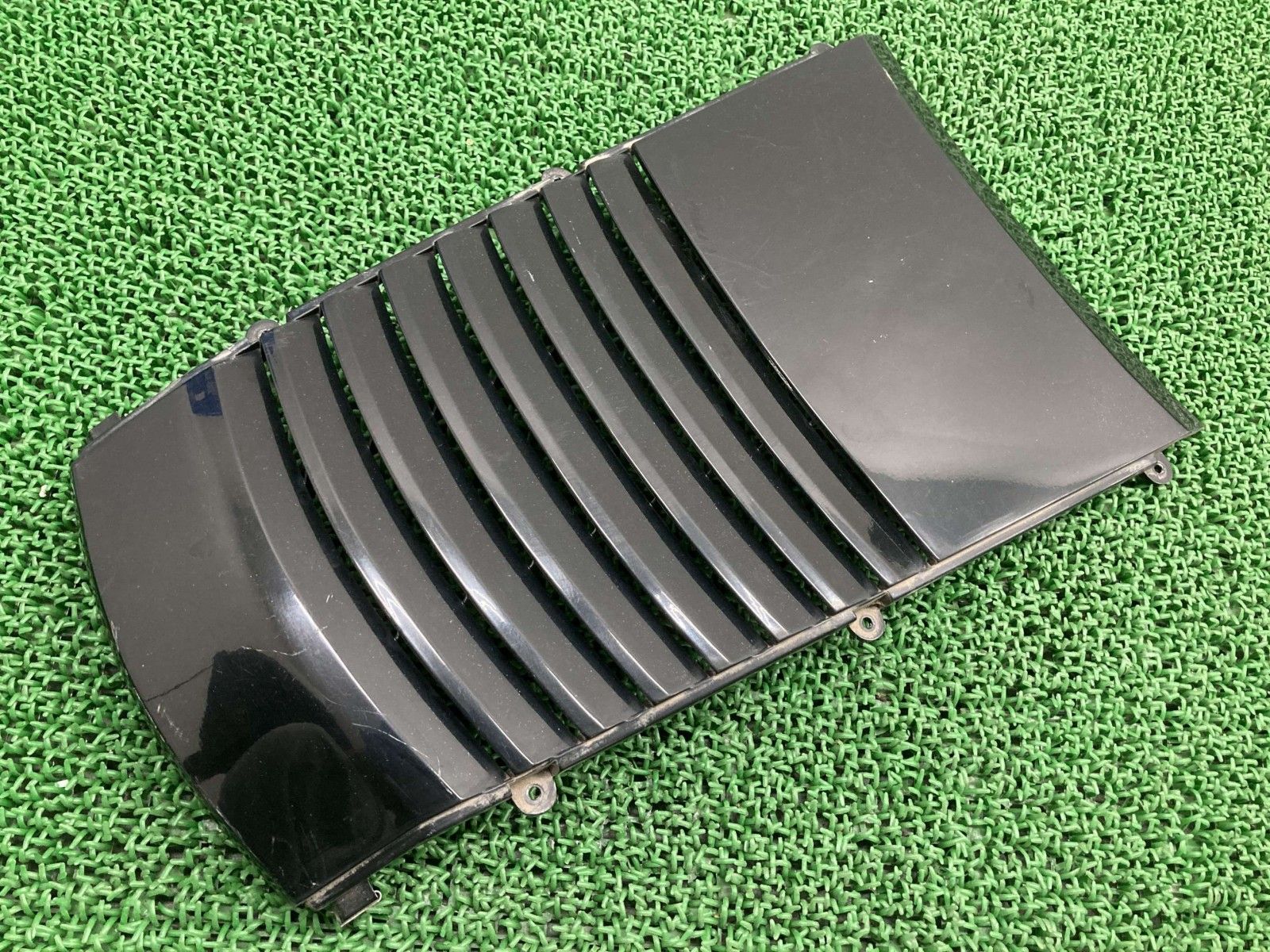 フュージョン アッパーカウル 黒 ホンダ 純正 MF02 FUSION フロントカバー フロントグリル 修復素材に コケキズ無し Ut