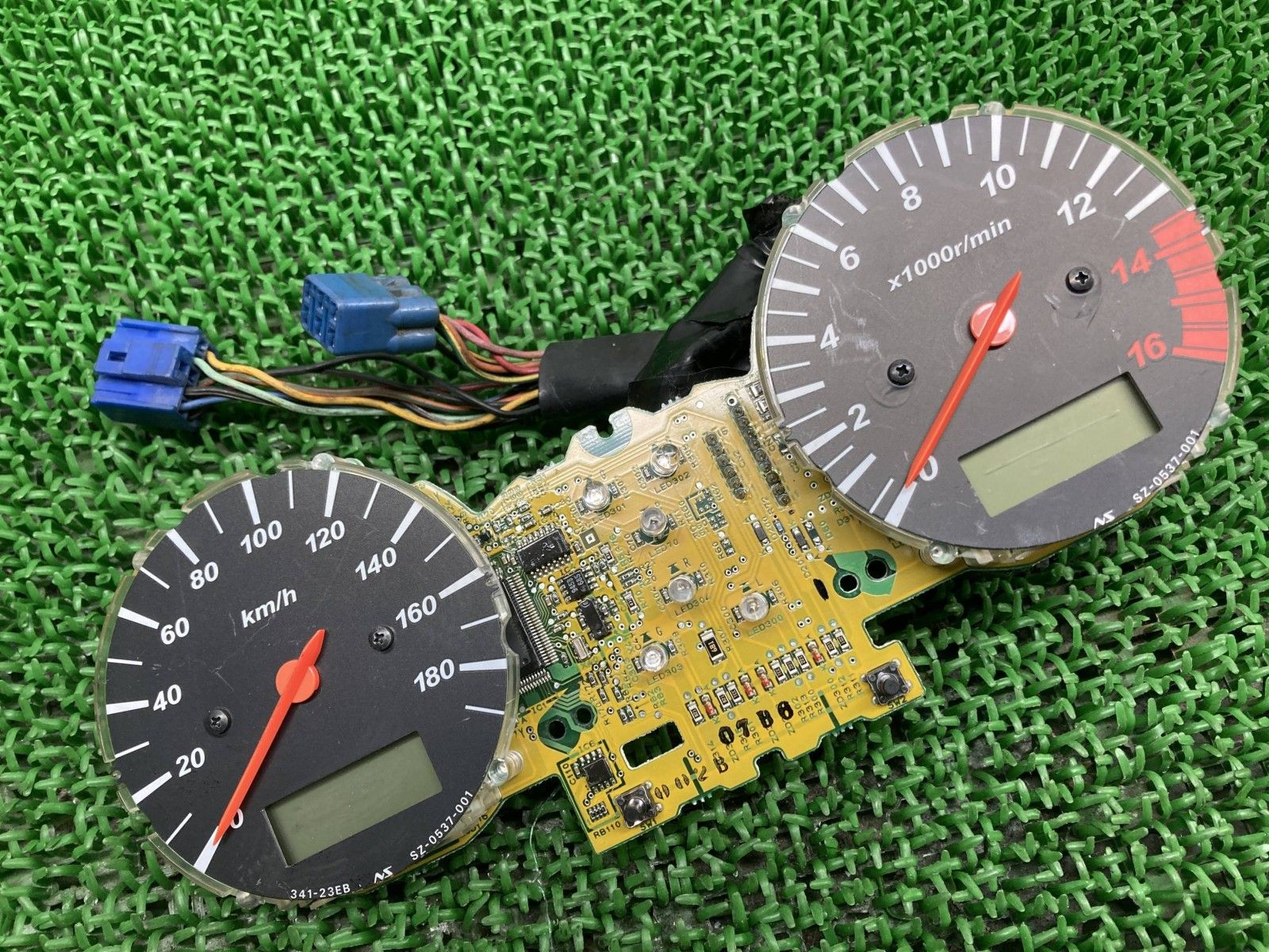 GSX400インパルス メーター 341-23EB|SZ-053-001 スズキ 純正 GK7CA 341-23EB SZ-053-001 IMPULSE 修復素材や部品取りに Yv