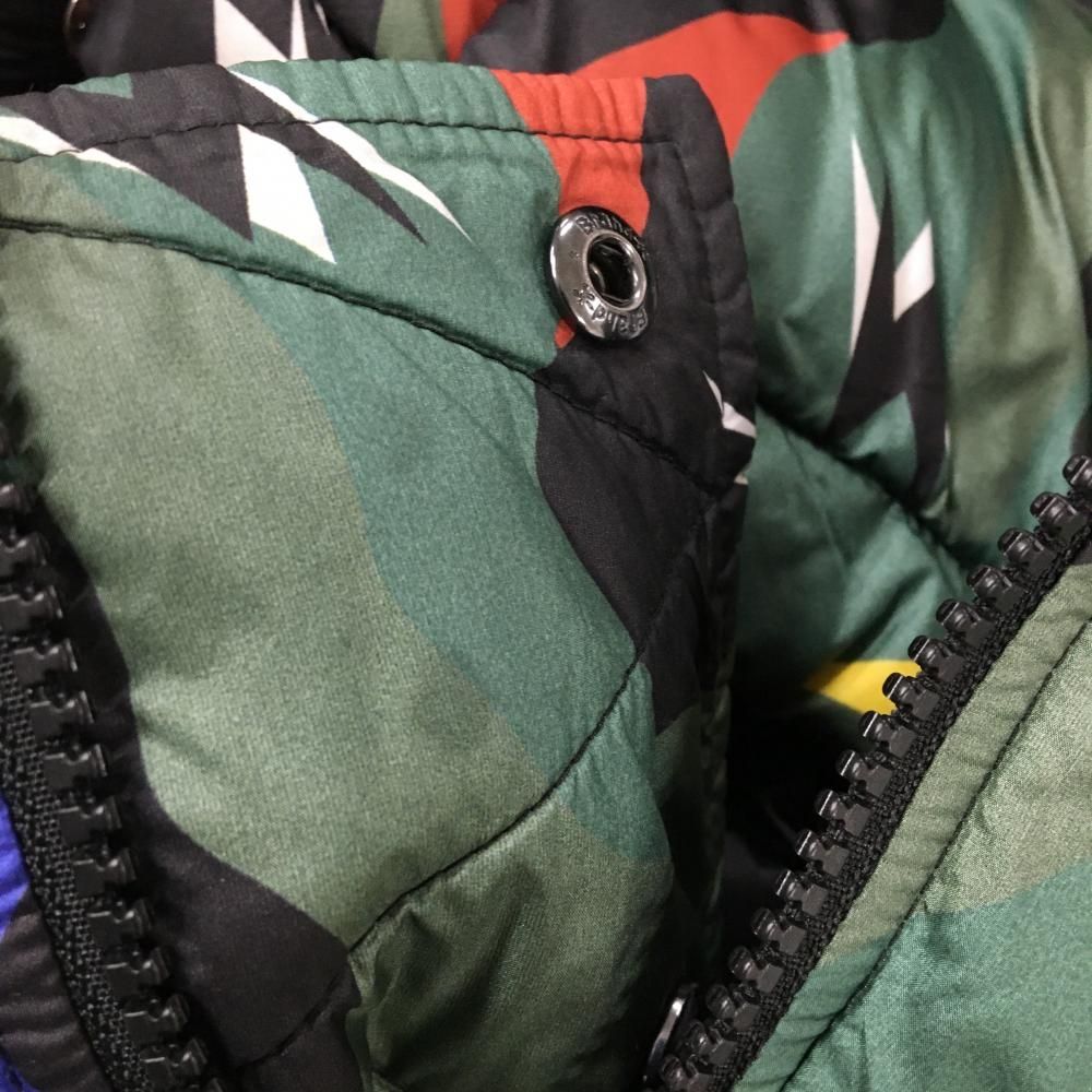 マークアンドロナ リバーシブルダウンジャケット