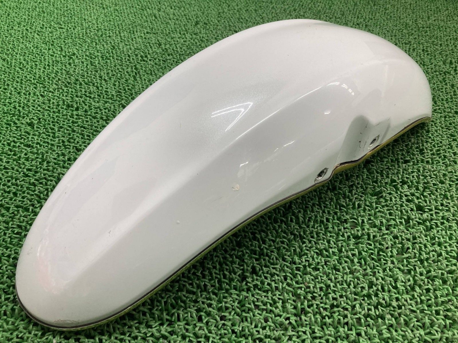 イナズマ400 フロントフェンダー パール 03F0 スズキ 純正 バイク 部品 GK7BA イナズマ750 イナズマ1200 INAZUMA bO