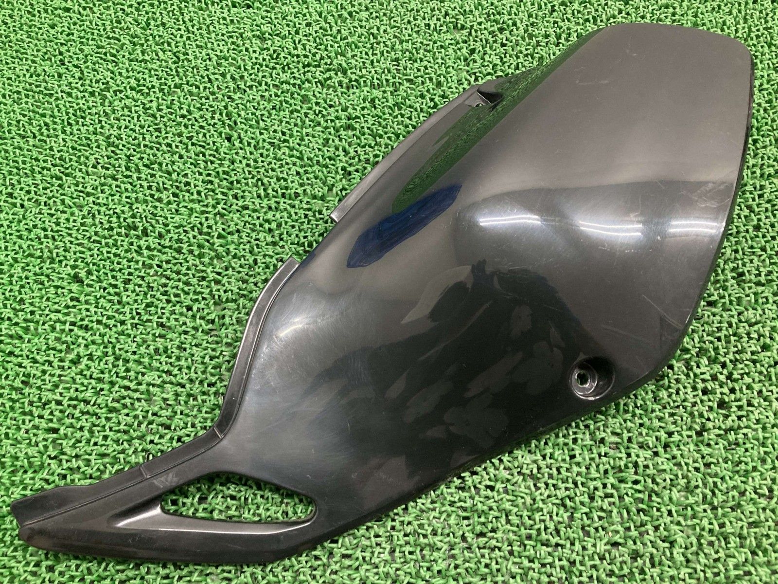Dトラッカー KLX250 サイドカバー 左 黒 36001-1532 カワサキ 純正