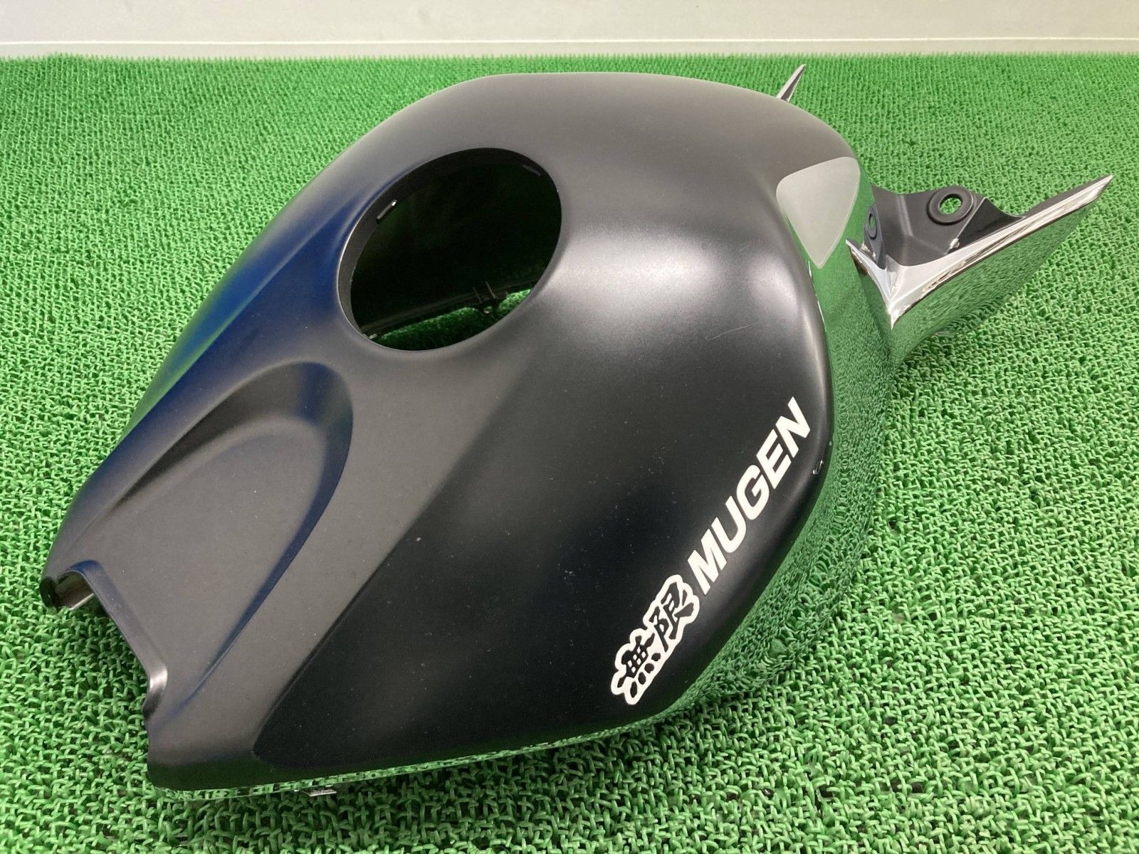 CBR1000RR タンクカバー 黒|メッキ ホンダ 純正 バイク 部品 SC57 04年～05年モデル 前期 無限 MUGEN 車 車検 Genuine Se