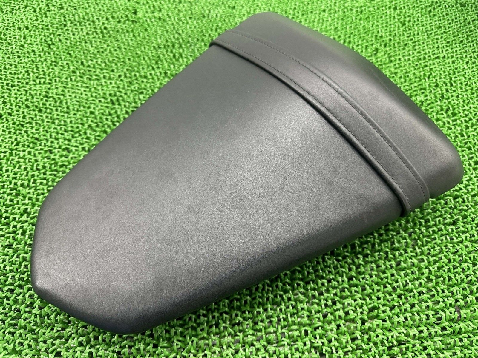 YZF-R25 タンデムシート 1WD ヤマハ 純正 バイク 部品 RG10J RG43J ビリオンシート リアシート シートバンド 車検 Genuine Sm