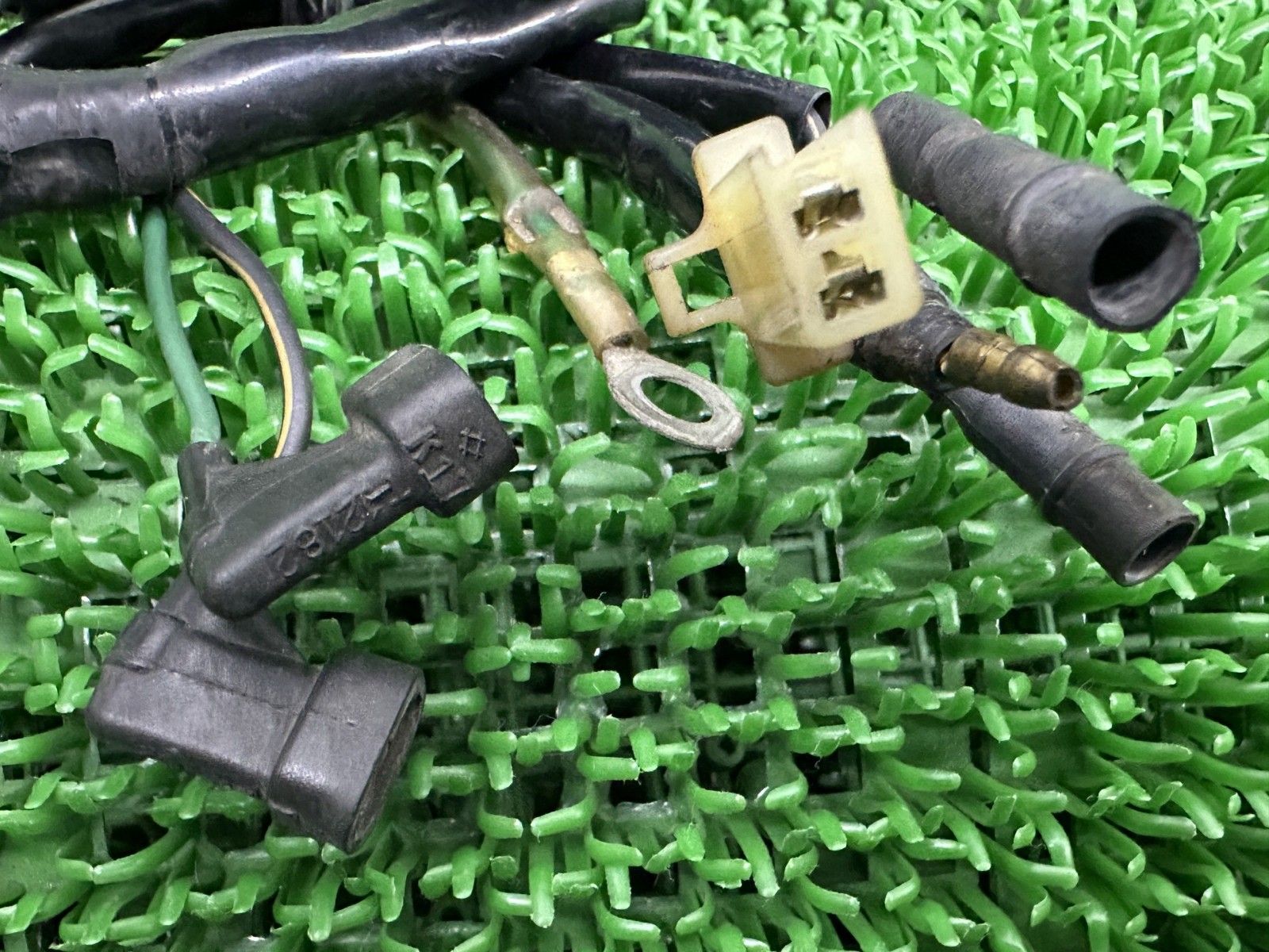 TLR250R イグナイター ホンダ 純正 バイク 部品 MD18 CDI スパークユニット 機能的問題なし 品薄 車検 Genuine bK