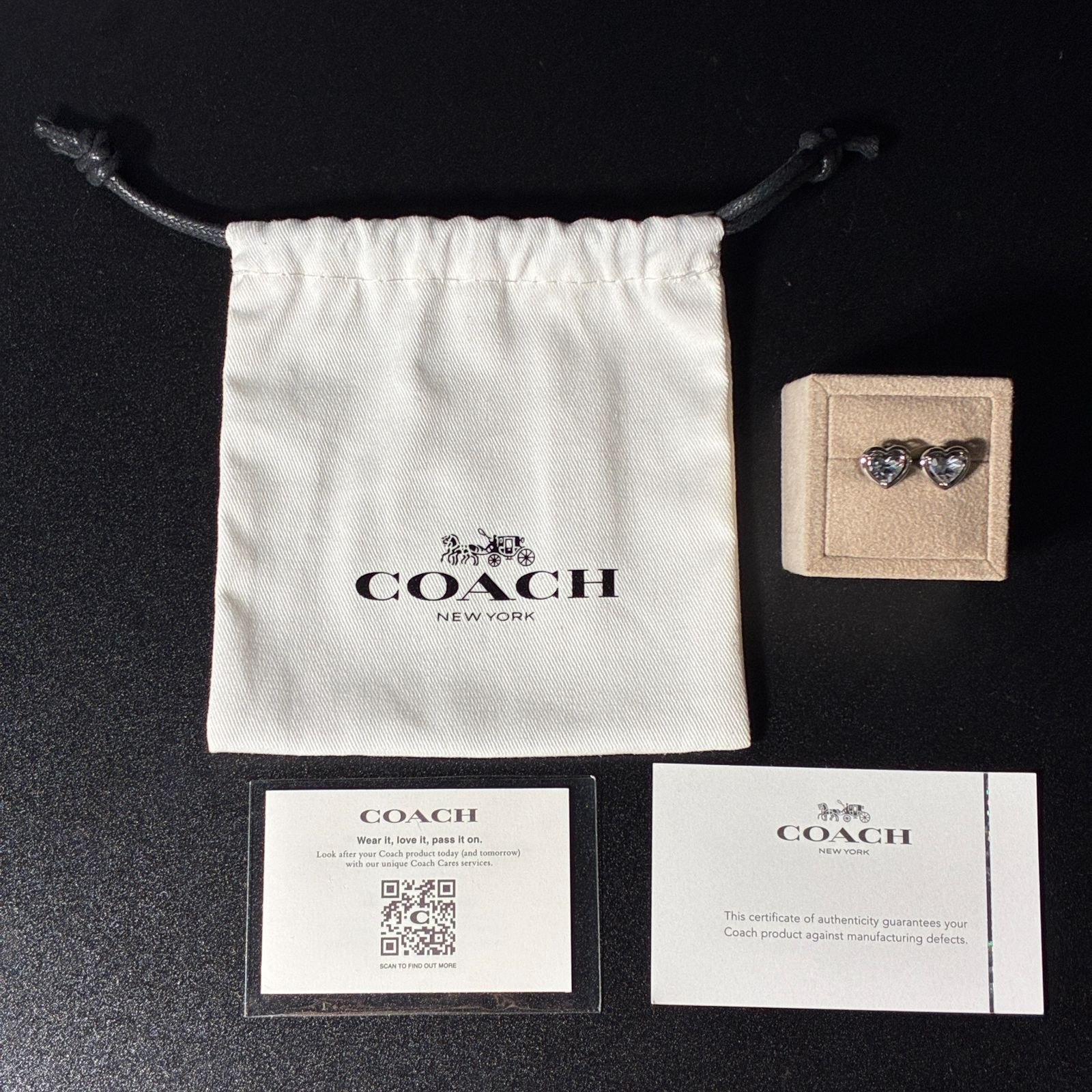 ハート スタッド