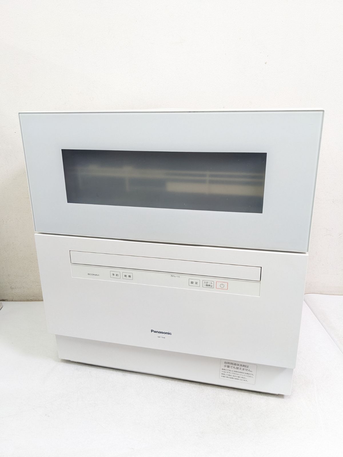 Panasonic NP-TH 4-W 製 電気食器洗い乾燥機