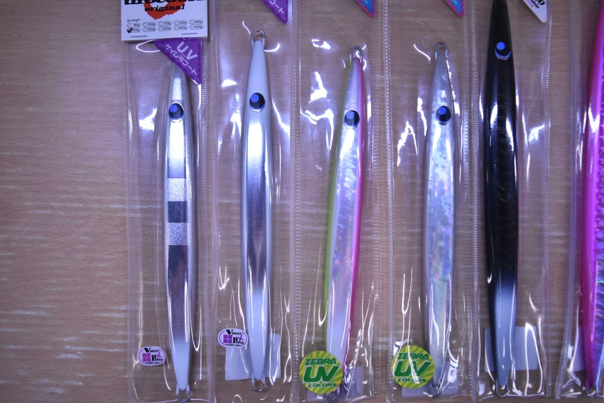 ウロコ ウロコジグ 250 g～300 g セット uroco urocojig ヒラマサ ブリ トンボ スロージギング 釣り 等に