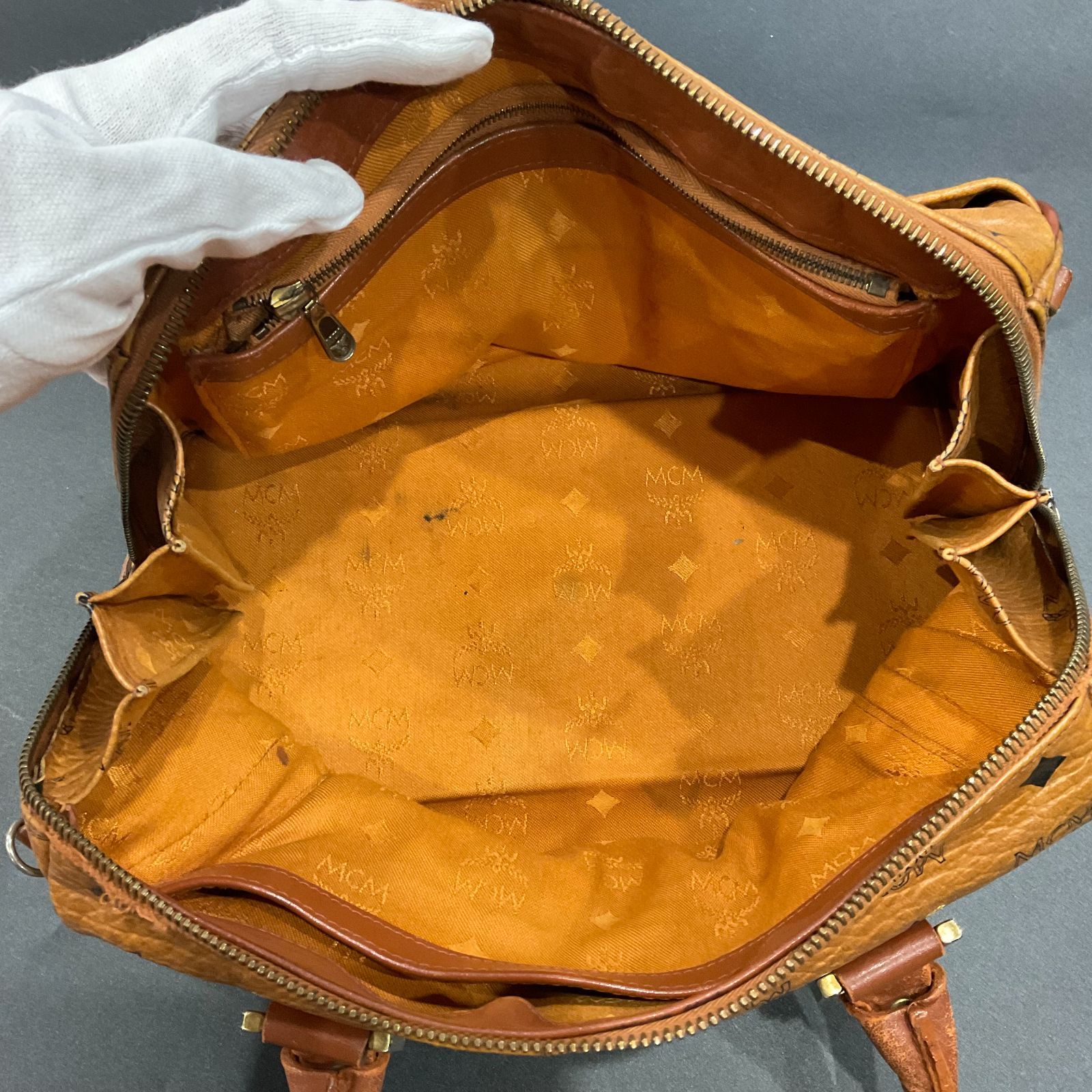 ボストンバッグ