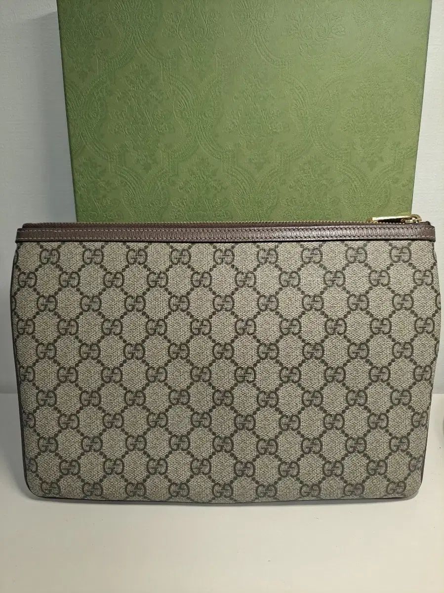 グッチ オフィディアGG