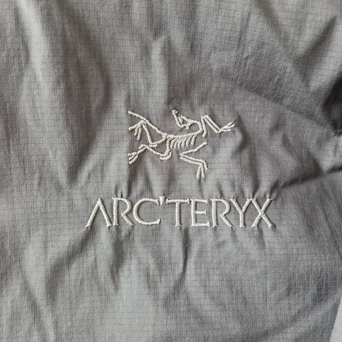 ARC TERYX アークテリクス Atom lt アトム グレー L