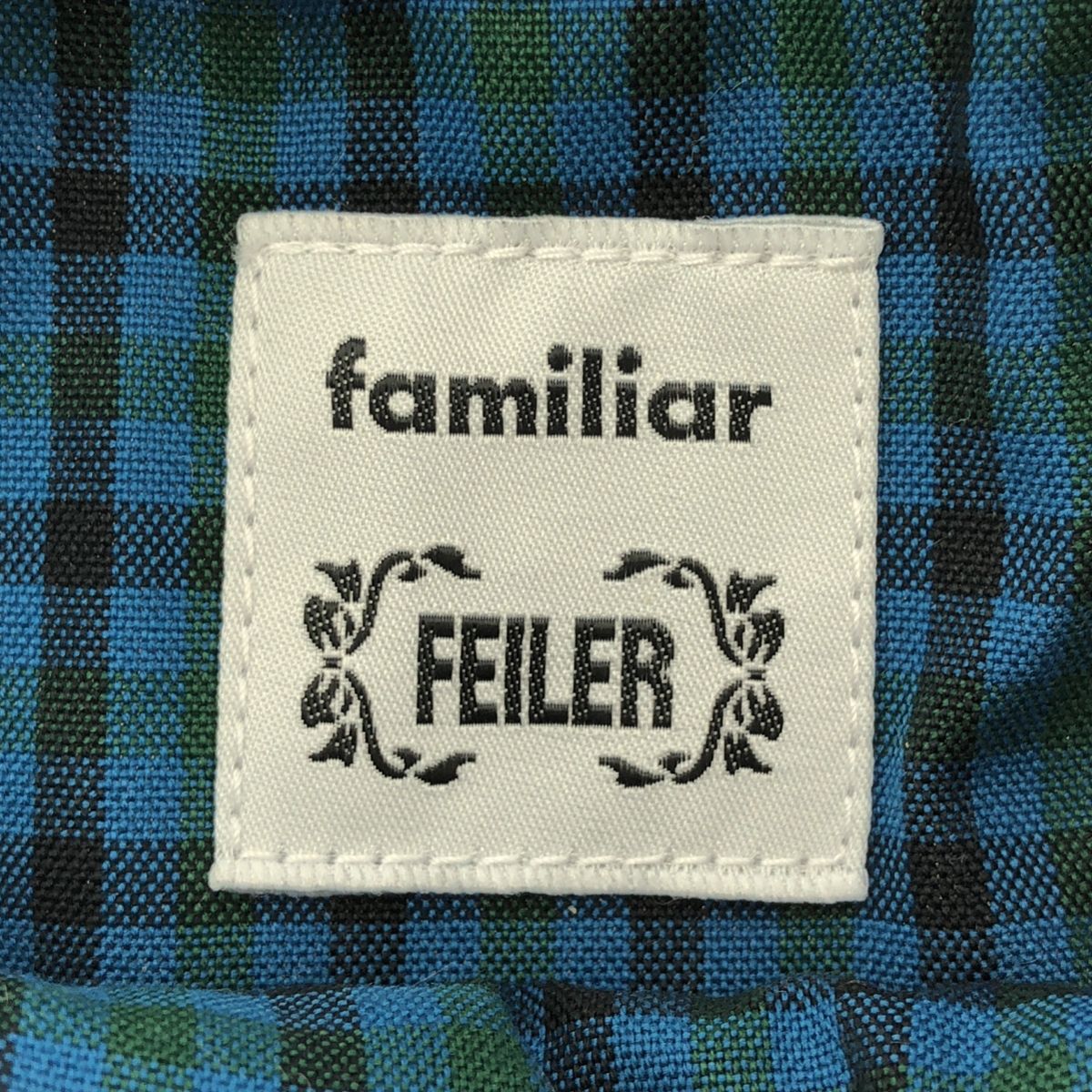 【新品未使用】フェイラー ファミリア ファミちゃん チャームポーチ　青　ブルー familiar×FEILER 第二弾コラボ チャームポーチ(ファミちゃん