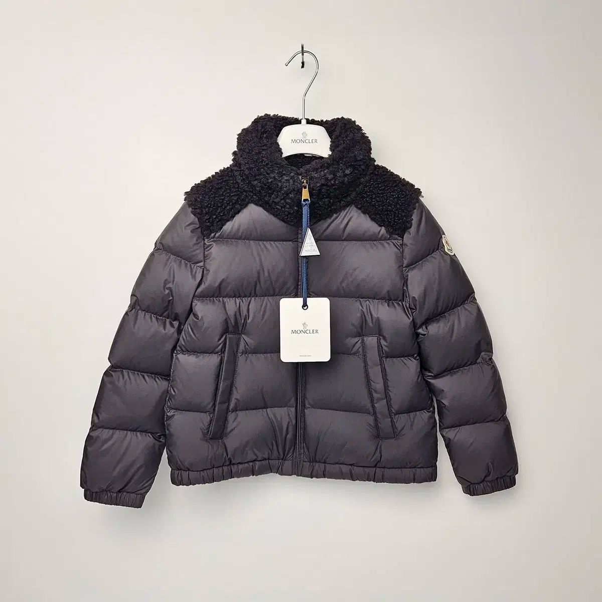 25FW モンクレール キッズ VARD Teddy ダウン ブラック 12歳