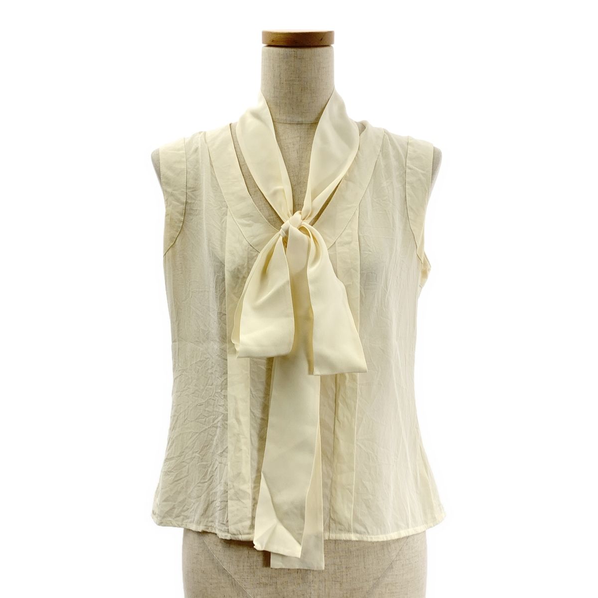 CHANEL シャネル タイ付き Uネック ノースリーブ シャツ ベージュ レディース