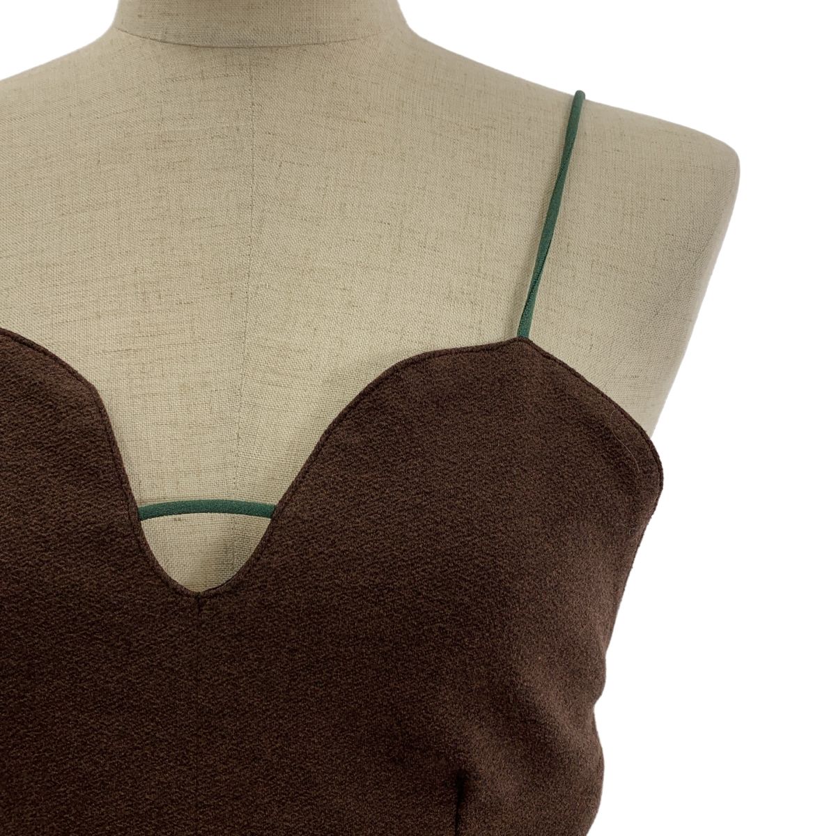 ブラウン グリーン