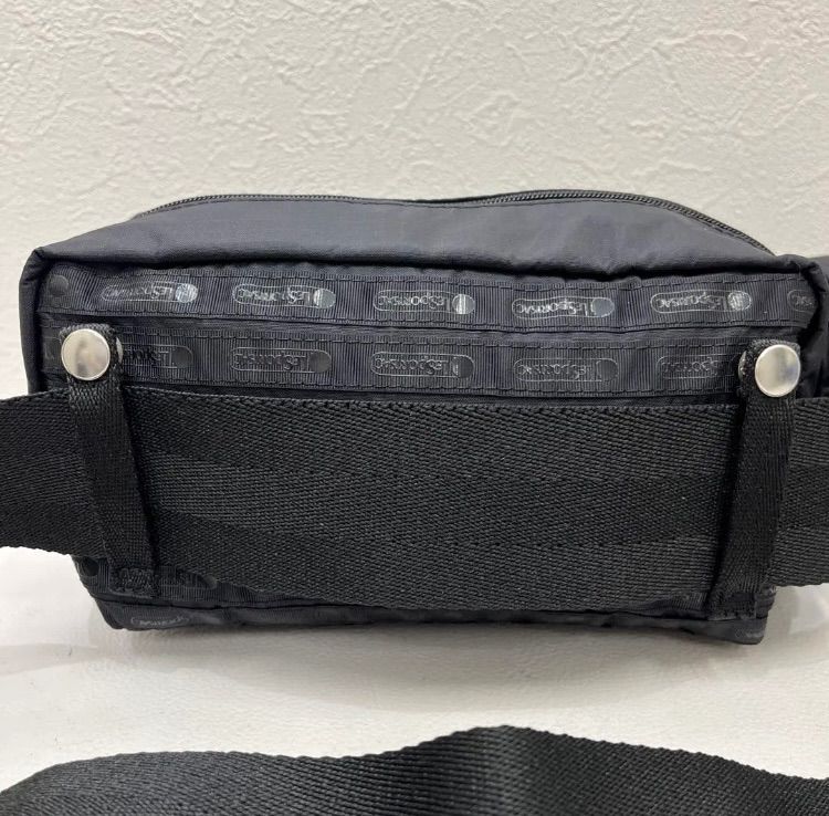 zucca LeSportsac ブラックボディバッグ 3440 LeSportsac レスポートサック zucca ズッカ コラボ ボディバッグ