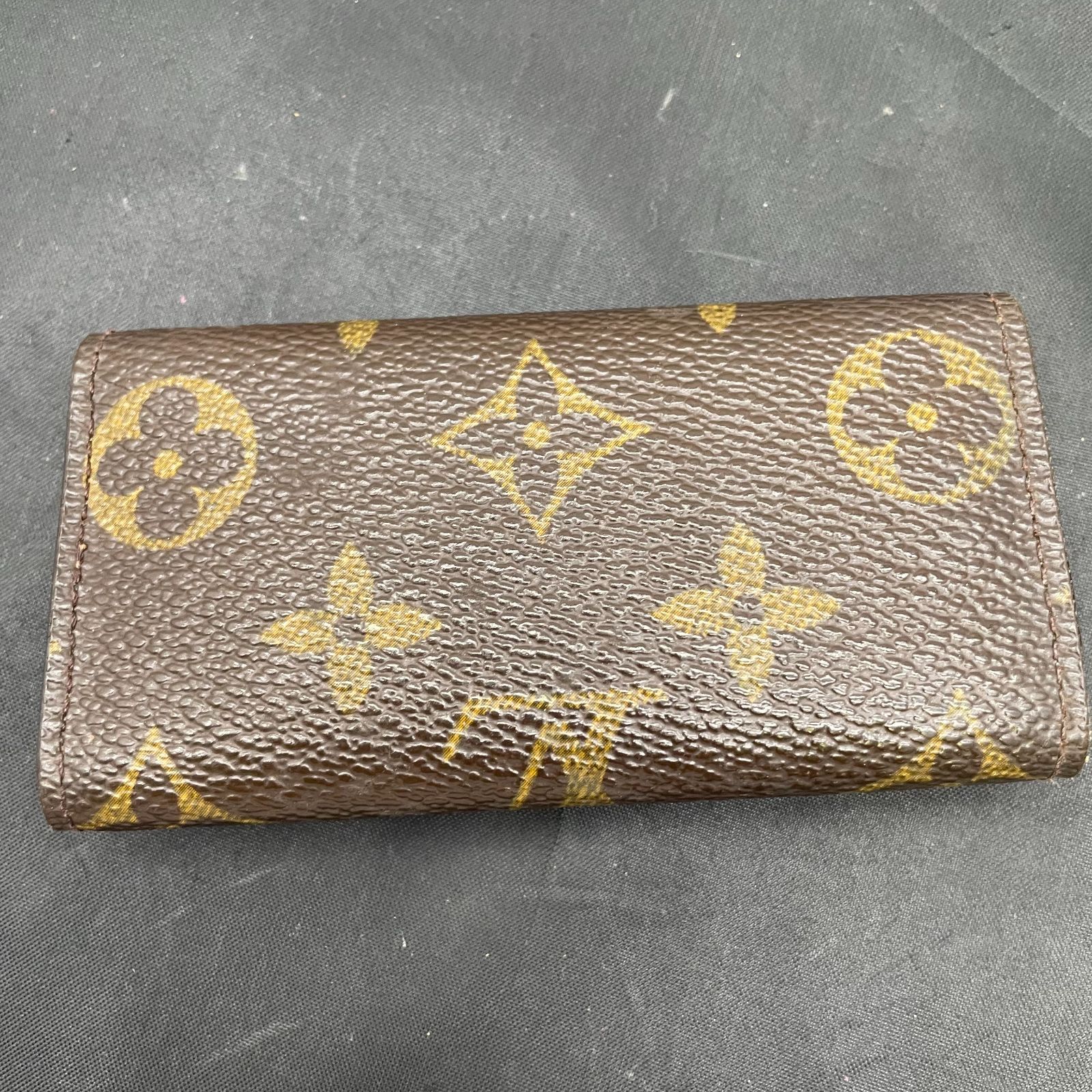 ルイヴィトン モノグラム ミュルティクレ4 B25091118