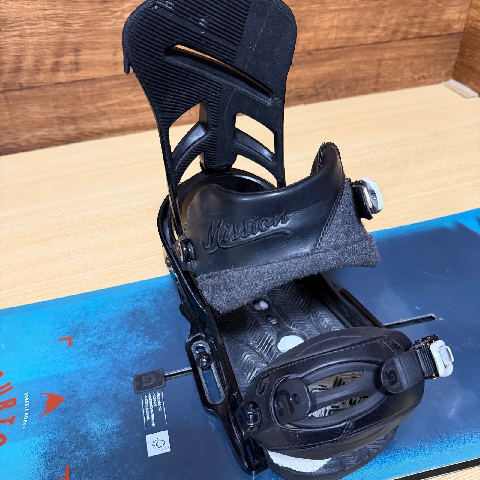 大人気 BURTON フライングV メンズスノーボード 3点セット 152cm