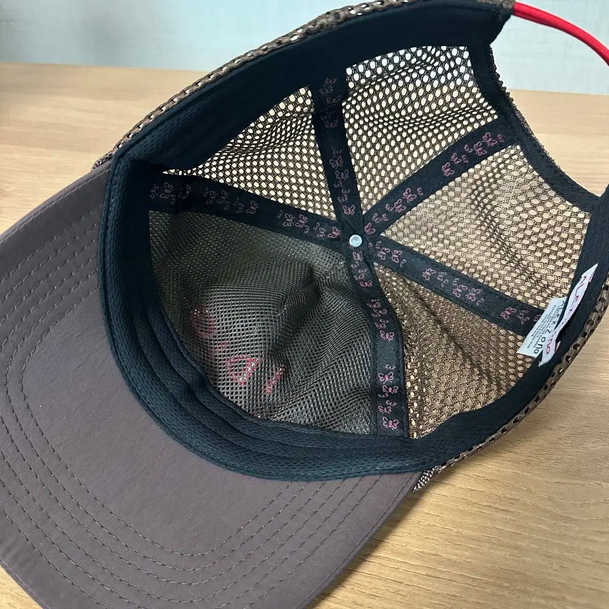 アレックスジョノトラッカーキャップ