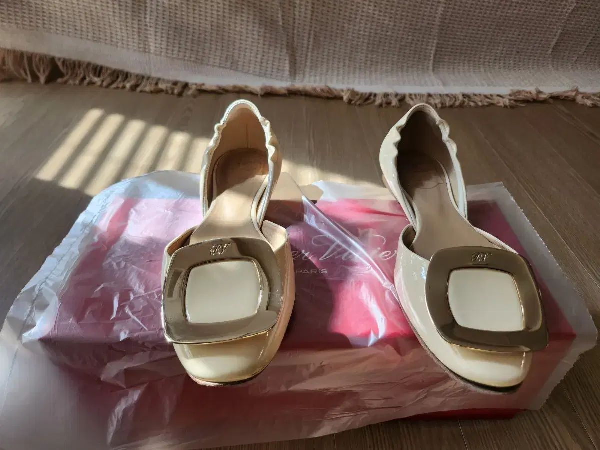 Roger Vivier ロジェ ヴィヴィエ バレリーナ 칩ス 34 5