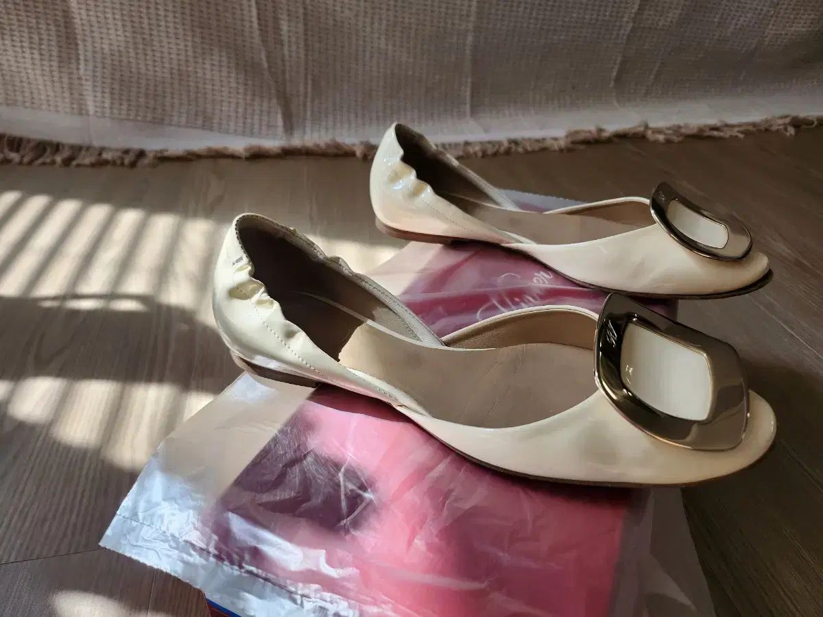 Roger Vivier ロジェ ヴィヴィエ バレリーナ 칩ス 34 5