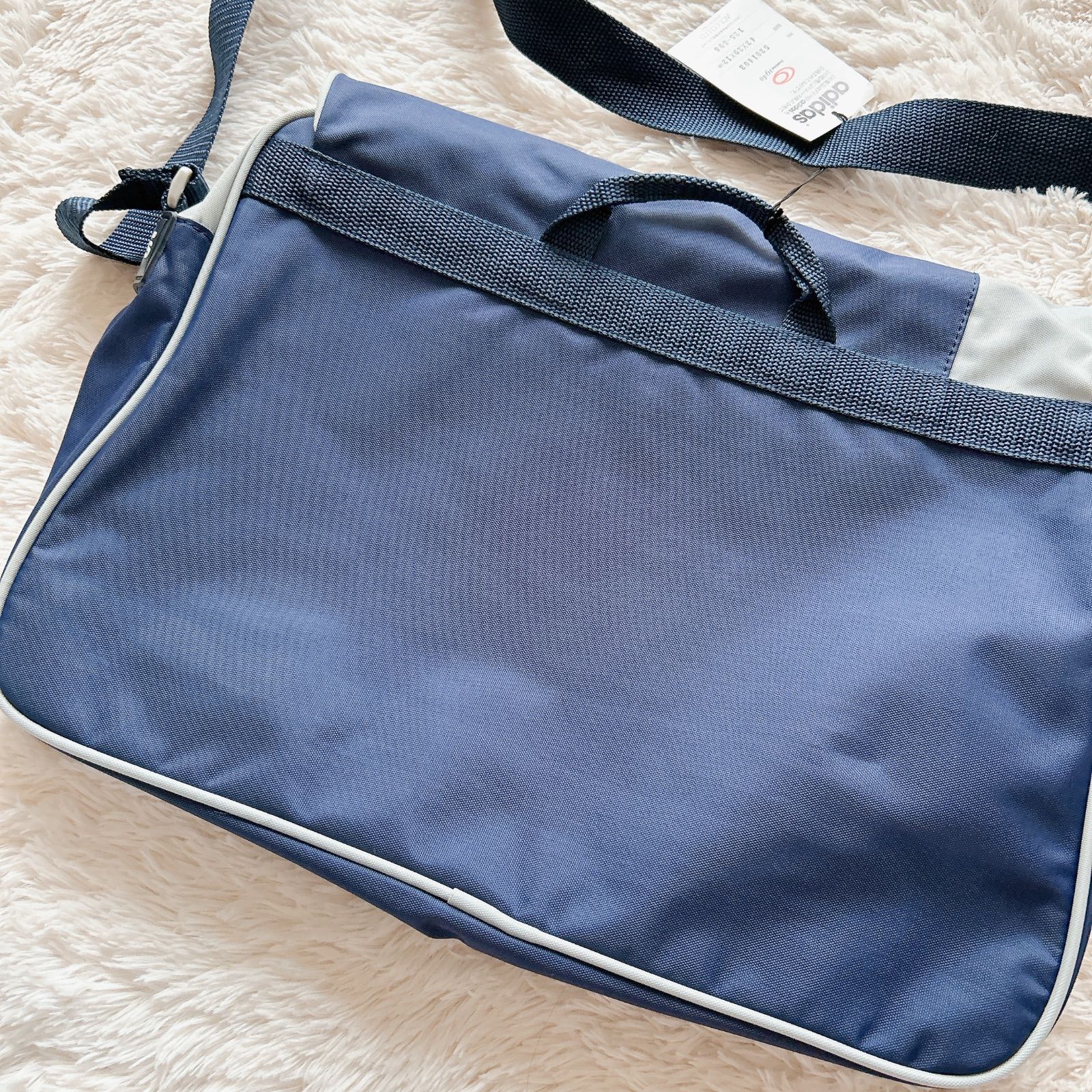 ショルダーバッグ