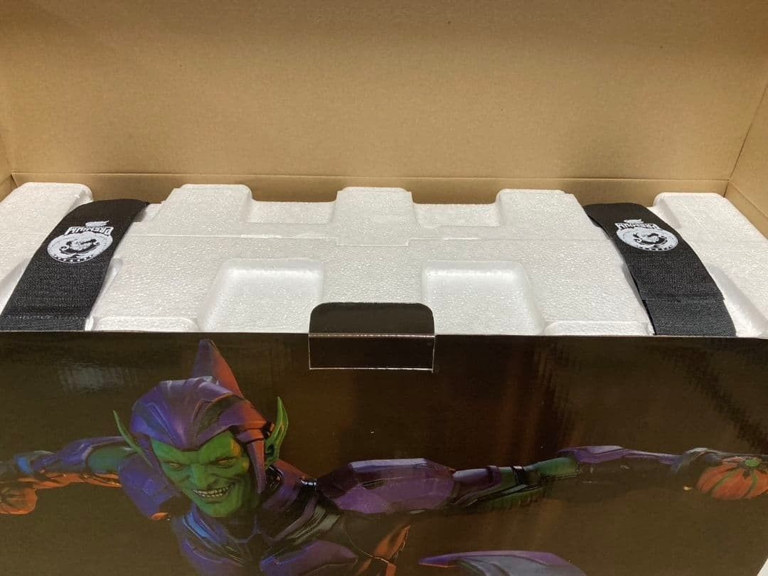 グリーン ゴブリン マーベル フューチャー レヴォリューション 1 6 スタチュー nn