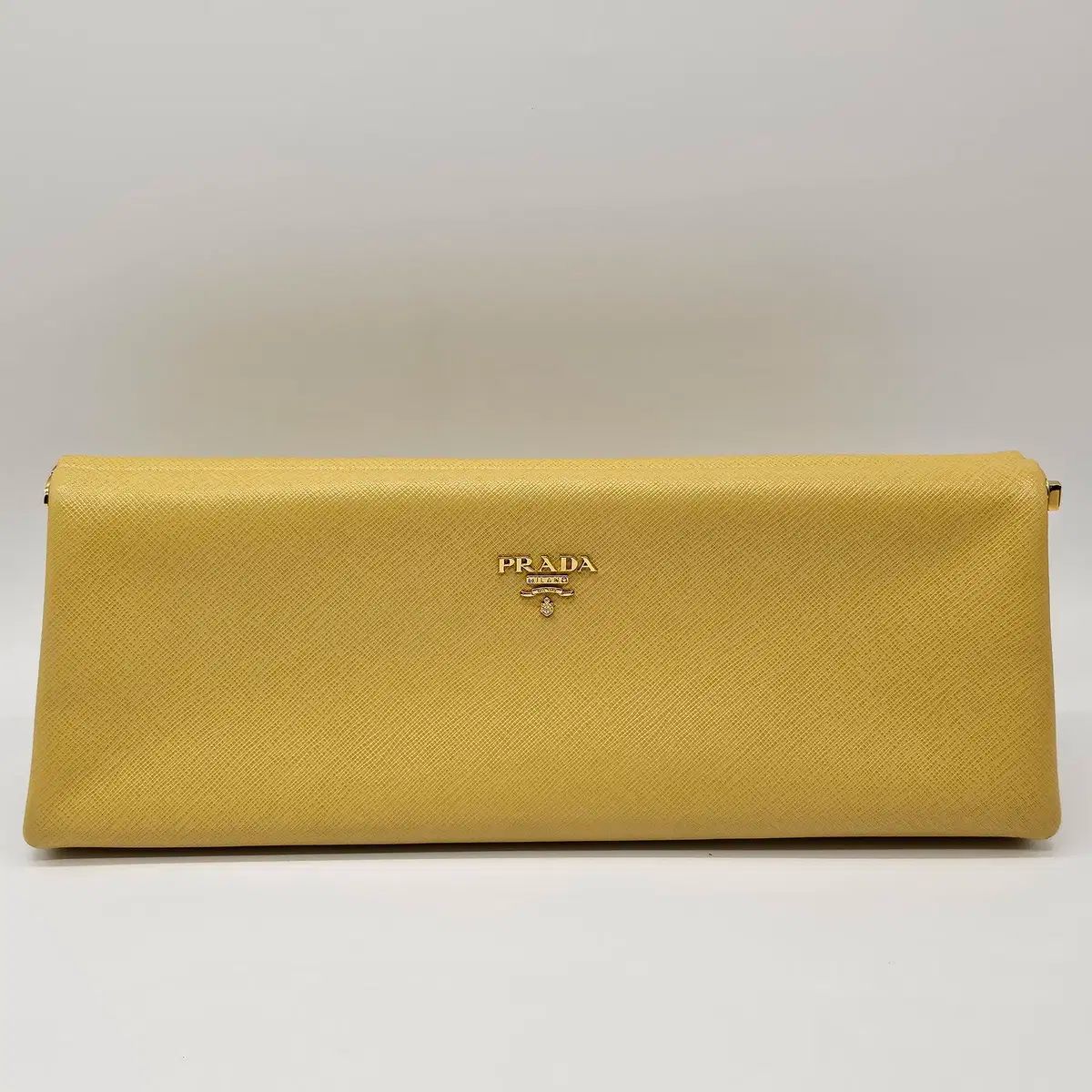 PRADA プラダ サフィアーノ クラッチバッグ イェロー