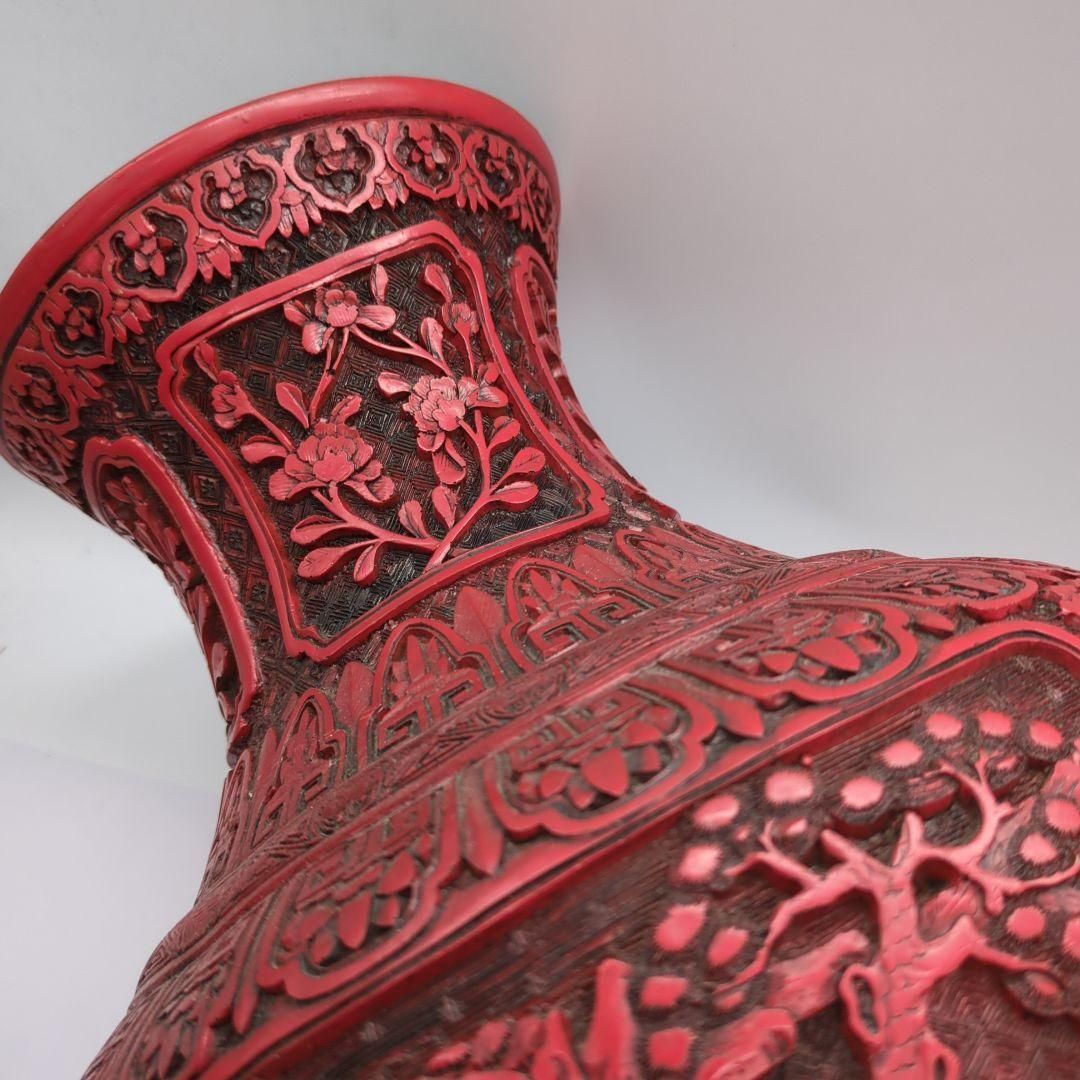 骨董品 中国の花瓶 中国の堆朱 美術品 工芸品 置物 年代物 古美術 当時