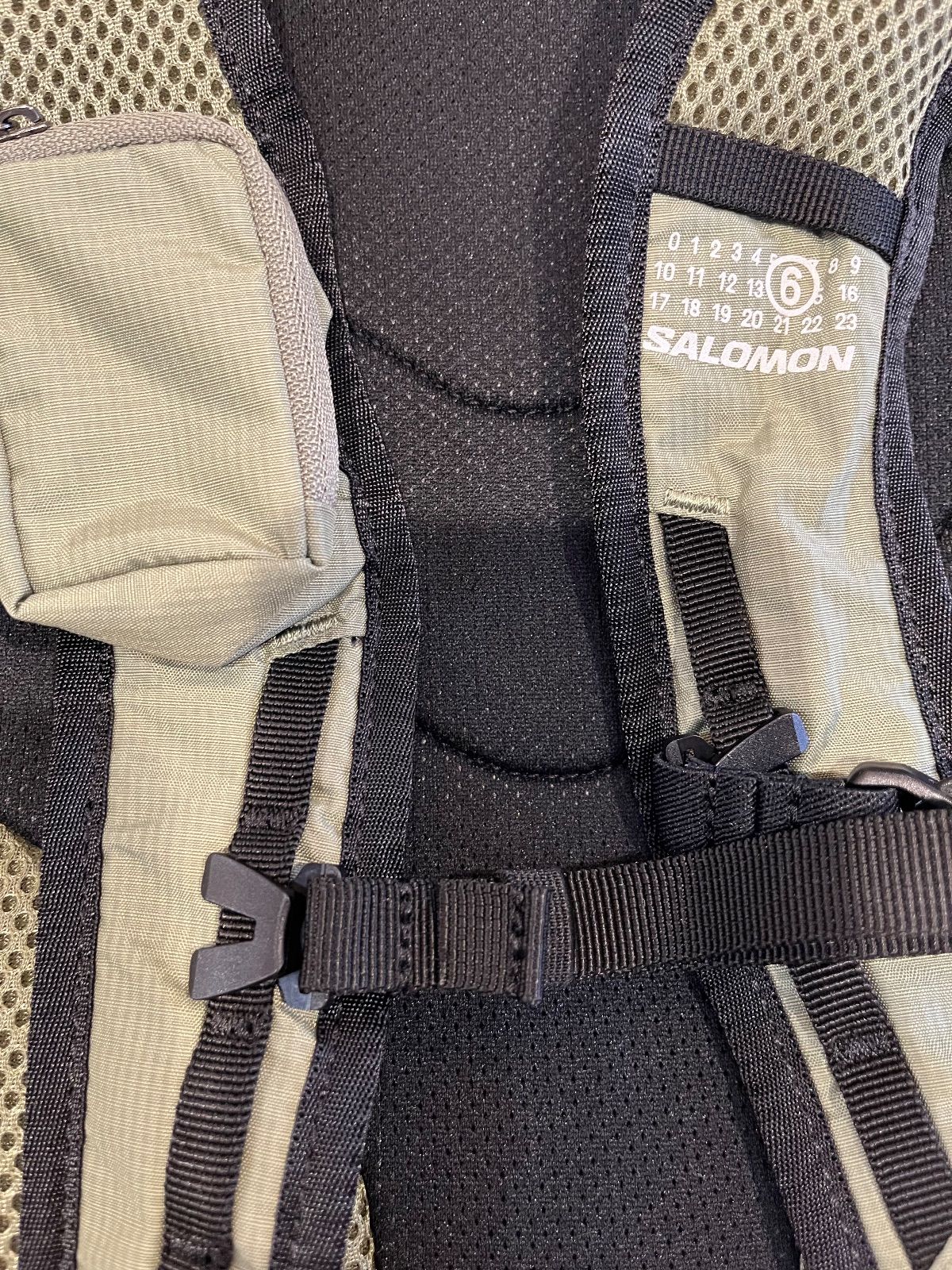 正規品 mm6×Salomonサロモン バックパック リュック カーキ 24AW