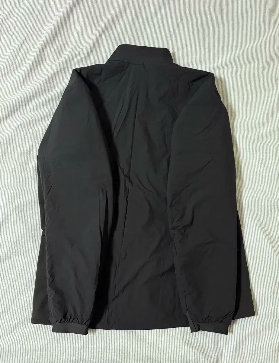 SS級 ARC TERYX アークテリクス Atom アトム LT ジャケット ブラック L