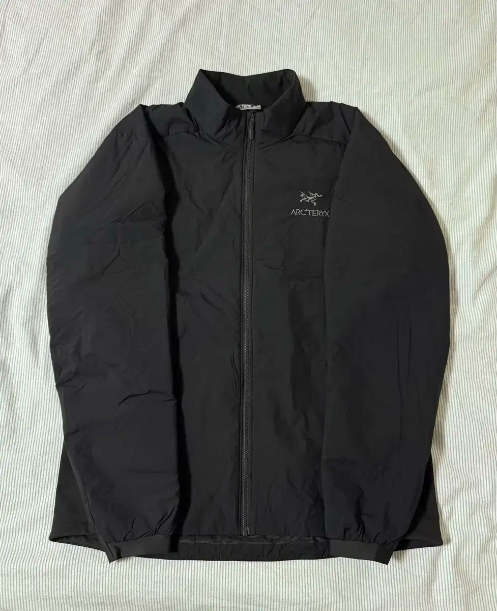 SS級 ARC TERYX アークテリクス Atom アトム LT ジャケット ブラック L