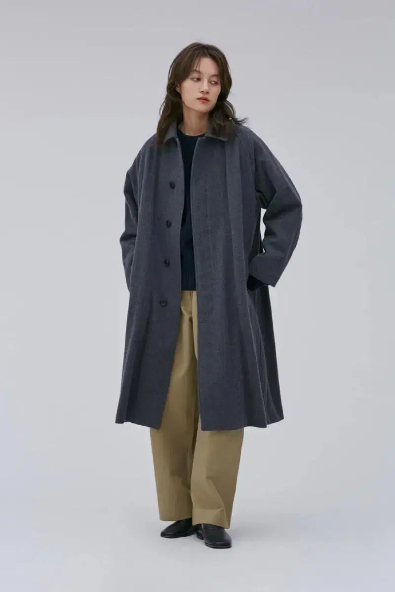 0 レディース スタジオ ニコルソン ボリューム アンクル クロップド パンツ タン